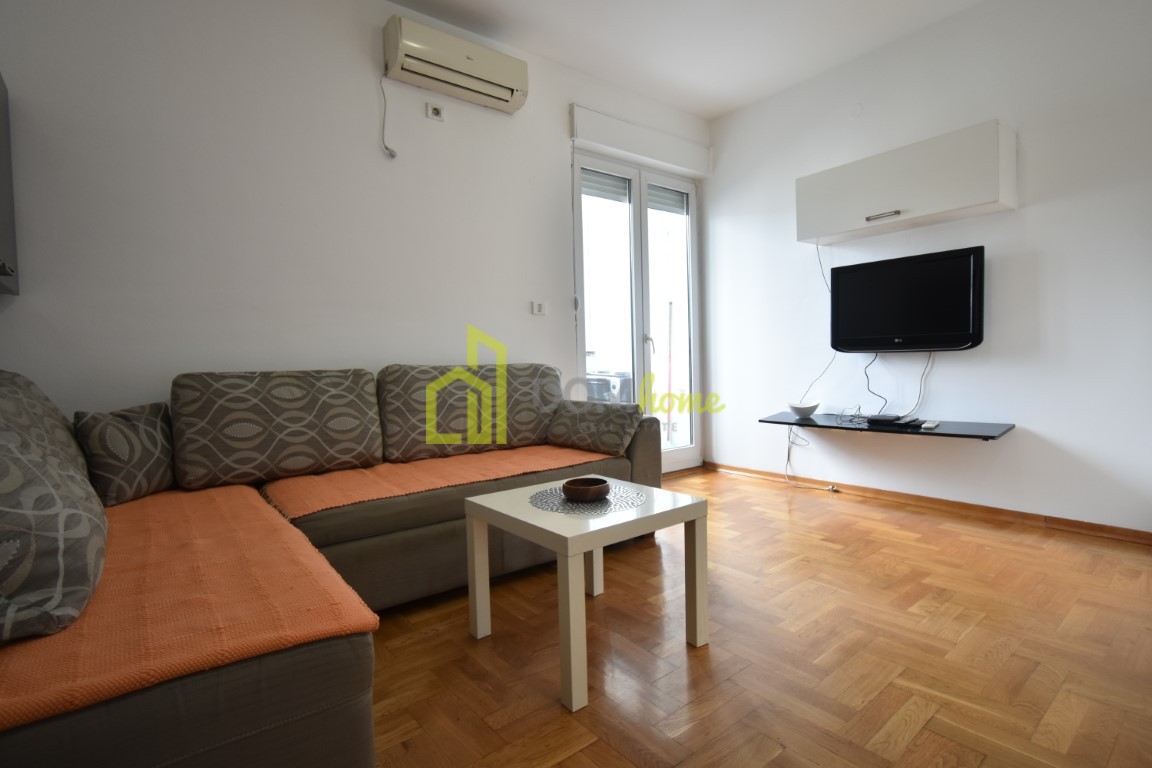 Garsonjera 27m2, Stari Aerodrom